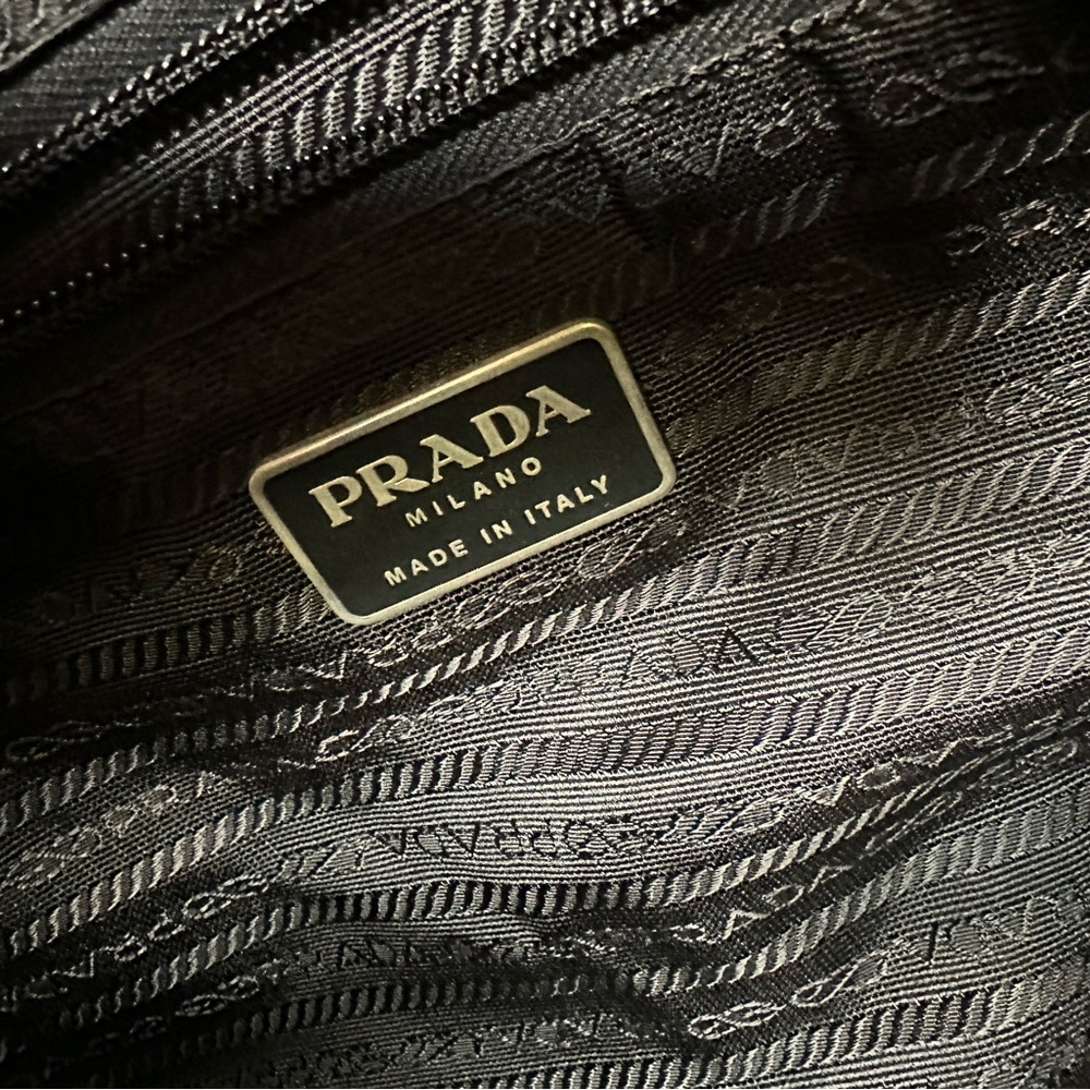 SOLD Prada Nylon Green Tessuto City Tote - Picture 13 of 14